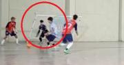 Un arco volvió a caerse y de milagro no fue una tragedia: sucedió en un partido de futsal