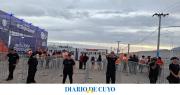 Comienza a ingresar el público al Estadio Bicentenario para la noche cuartetera que abrirá la Fiesta Nacional del Sol