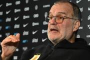 Bielsa asegura que mantiene su compromiso con Uruguay: “Tengo la misma fuerza que el primer día”