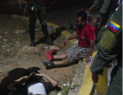 Fuerte choque dejó a dos jóvenes heridos cerca del kilómetro 4