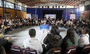 La ceremonia de la luz acompañó último día de clases a estudiantes del cuarto medio del Liceo Sara Braun