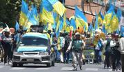 Caravana marcha en apoyo a Lara en La Paz; el Gobierno desconoce la “razón oculta” de la movilización