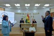Ministra de Salud posesiona a Roberto Bustamante como viceministro de Deportes