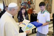 [Fotos] El papa recibió a niños ucranianos que habían sido secuestrados por Rusia