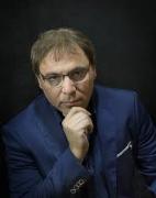 “Palabra plena”: tres funciones de Gabriel Rolón en el Mercedes Sosaa