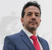 El tarijeño Ernesto Farfán es el presidente ejecutivo de la ABC