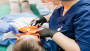 Niña de 6 años murió tras un tratamiento dental y otra de 4 está ingresada en un hospital en España