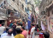 Al menos 8 muertos y más 100 heridos dejó el terremoto en Bangladés (+Video)