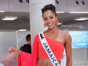 Miss Jamaica está internada en la UCI tras su caída en el Miss Universo