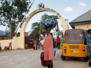 Secuestran a más de 300 estudiantes y maestros en una escuela católica de Nigeria: unos 50 lograron escapar