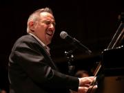 Alejandro Lerner fue declarado Personalidad Emérita de la Cultura de la Nación en una noche llena de emoción y música