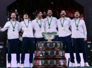 Italia domina a España y logra su tercera Copa Davis consecutiva