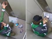 Filman a un repartidor haciendo algo que te hará dudar de pedir comida a domicilio