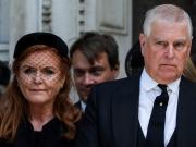 La última amenaza a la corona británica: Scotland Yard investiga al ex príncipe Andrés y Sarah Ferguson negocia su entrevista más explosiva por el caso Epstein