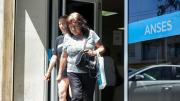 Aún no llega diciembre y ANSES le dio una mala noticia a los jubilados sobre el aguinaldo