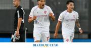 Barracas Central, con uno menos, sorprendió a Riestra y lo eliminó