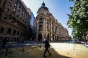 Bolsa de Santiago firma promesa de compraventa con Territoria por tradicional edificio en centro de Santiago