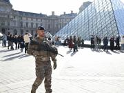 Detuvieron al último sospechoso del millonario robo de joyas en el Louvre