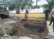 Por tercera vez se revienta tubo matriz en la avenida El Ejército