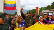 Venezolanos apoyan a Maduro ante amenazas de EEUU