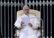 El Papa insta a no temerle a la maternidad y la paternidad