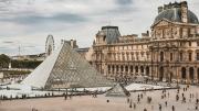 Robo de joyas: auditoría de 2018 anticipó punto vulnerable en balcón del Louvre