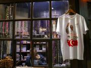 El papa León XIV parte a su primer viaje internacional: dos destinos diversos entre la historia y la guerra