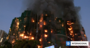 Incendio destruye tres edificios de gran magnitud en Hong Kong: hay al menos 4 muertos y ocho heridos