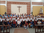 Coro navideño reunió a 89 jóvenes en la Iglesia Nuestra Señora del Carmen