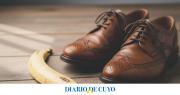 Para qué sirve lustrar los zapatos con una banana