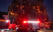 Al menos 44 muertos por un voraz incendio en Hong Kong