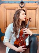 Ivonne Luna: la violinista colombiana que lleva la metodología de “El Sistema” a la educación musical internacional