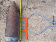 Encontraron dos proyectiles de artillería naval sin carga en Puerto Madryn