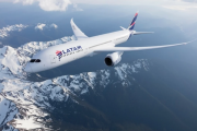 Latam también unirá Buenos Aires con Florianópolis