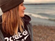 Quién era Leticia Lembi, la periodista que murió al caer de un acantilado en Mar del Plata