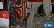 Dos pasajeros lesionados deja choque de bus RED en Ñuñoa: accidente provocó corte de luz