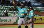 Bravos golpean con fuerza y derrotan a Tigres en Maracay