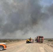 Se intensifica el operativo para combatir incendios de campos en inmediaciones a Trelew
