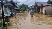 Inundaciones dejan más de 310 fallecidos en Tailandia e Indonesia