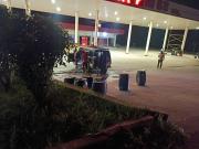 Portachuelo: Explosión de un vehículo en un surtidor deja varios heridos