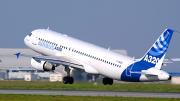 Airbus instó a “detener inmediatamente los vuelos” de 6.000 de sus aviones por fallas en una computadora