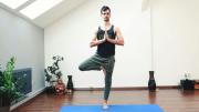 La posición de yoga que equivale a 15 sentadillas y endurece tus glúteos