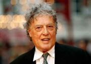 Murió Tom Stoppard, el gigante del teatro británico y guionista de Shakespeare enamorado
