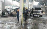 Bomberos de Maracaibo controlan incendio en un taller de latonería y pintura en Belloso