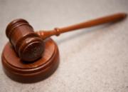 Abusó de una menor de 13 y le redujeron la condena porque “parecía más grande”