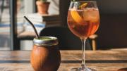Día Nacional del Mate: los bares que reinventan la yerba con coctelería de autor en Buenos Aires