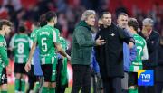 Pellegrini reveló qué le dijo el árbitro antes de suspender Derbi Andaluz por incidentes