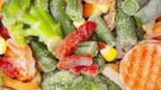 Estos tres alimentos son más saludables congelados que frescos, según una nutricionista