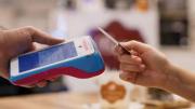 Nuevo jugador entra a la batalla de los pagos con tarjetas: Los 9 actores que desafían el reinado de Transbank