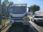 Cipolletti prohíbe estacionar a camiones en dos arterias clave de la ciudad